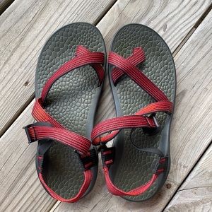 Men’s chacos
